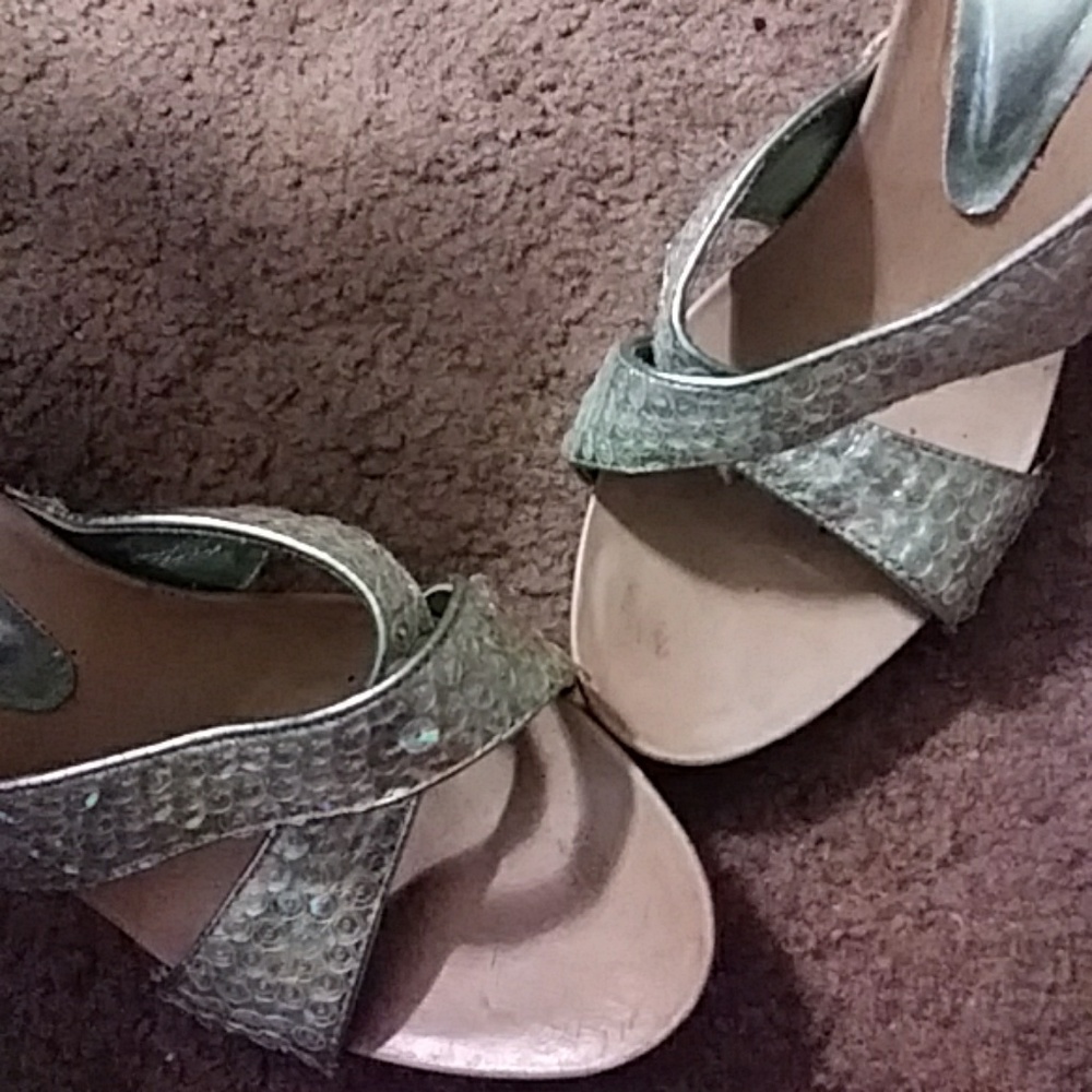 EUC Qupid mint green open toe stilettos!